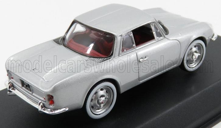 RENAULT | A108 2+2 COUPE 1961 | SILVER