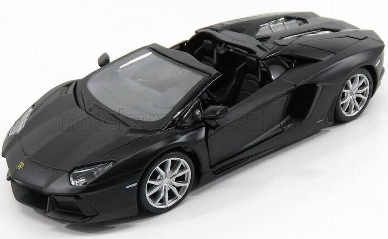 LAMBORGHINI | AVENTADOR LP700-4 ROADSTER 2013 | BLACK MATT