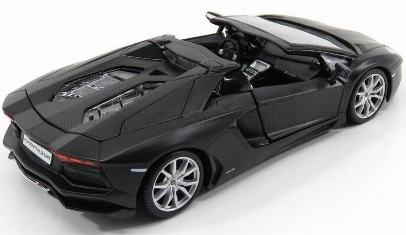LAMBORGHINI | AVENTADOR LP700-4 ROADSTER 2013 | BLACK MATT