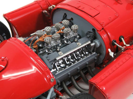 Lancia F1 D50 Ferrari 1954 1:18 CMC červená