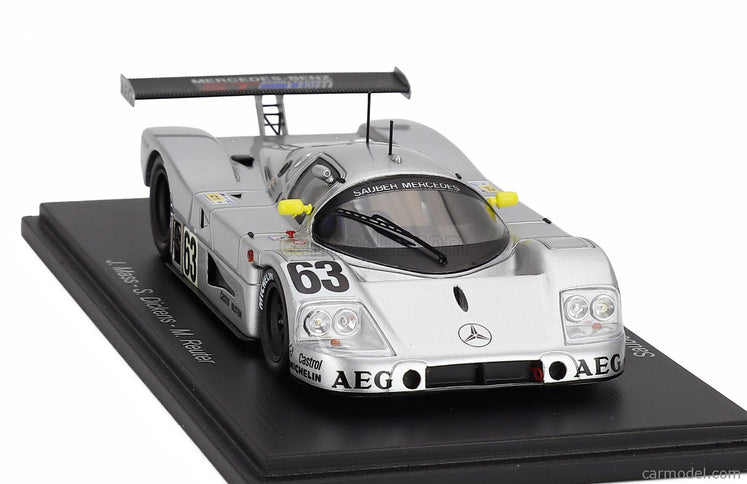 Mercedes Benz Sauber C9 5.0L Turbo V8 Team Sauber Mercedes N°63 Víťaz 24h Le Mans 1989 Jochen Mass - Manuel Reuter - Stanley Dickens 1:43 Spark Model strieborná