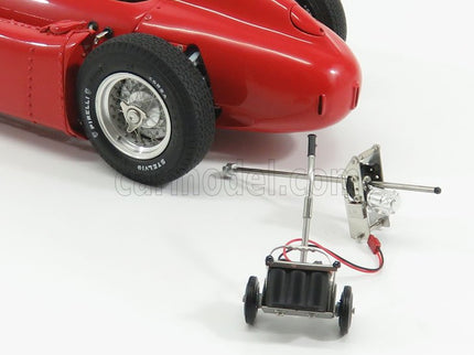 Ferrari F1 Set 2X Lancia D50 N°20 6. Miesto Belgium GP 1956 A.Pilette + D50 N°6 Víťaz GP Torino 1955 A.Ascari 1:18 CMC červená žltá