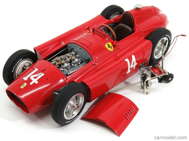 Ferrari F1 D50 Short Nose N°14 French GP 1956 Collins 1:18 CMC červená