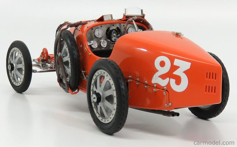 Bugatti T35 N°23 Nation Colour Project Netherland 1924 1:18 CMC oranžová