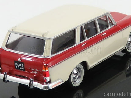 Fiat 2300 Familiare 1965 1:43 IXO Models krémová červená