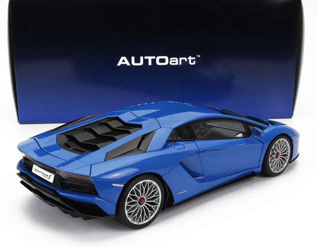 LAMBORGHINI | AVENTADOR S 2017 | BLUE NILA
