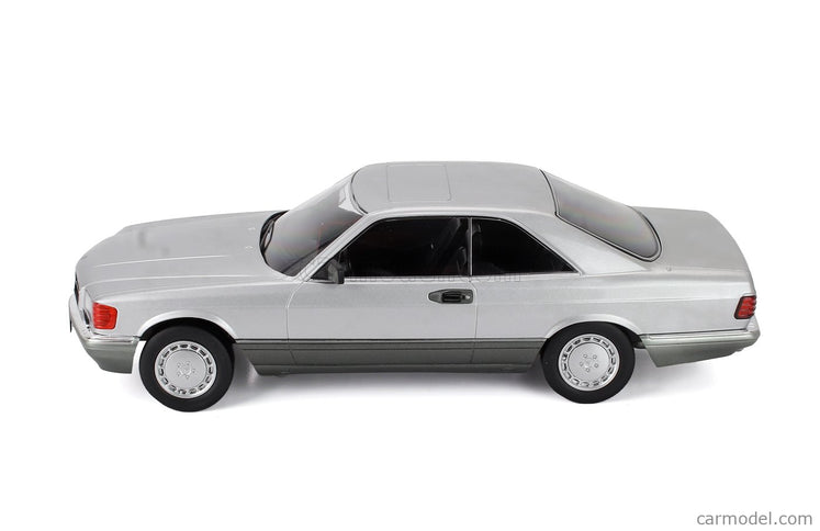 Mercedes Benz S-Class 560SEC Coupe (C126) 1980 1:18 KK Scale strieborná