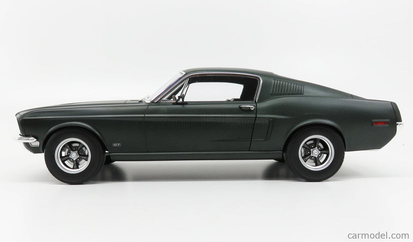 Ford Mustang Fastback Coupe 1968 1:12 Norev saténová zelená metalická