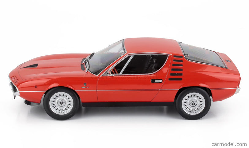 ALFA ROMEO Montreal 1970 - Black Interior 1:18 KK Scale Alfa červená