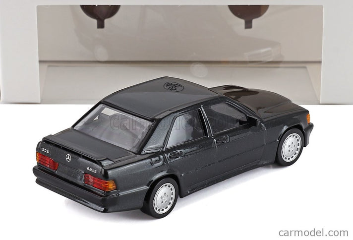 Mercedes Benz 190E 2.3 16V 1984 1:43 Norev čierna metalická
