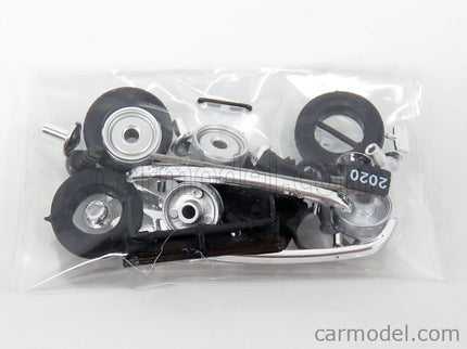 Fiat Model-Kit 500F Tetto Chiuso 1965 1:43 Brumm zelená