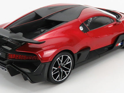 BUGATTI | DIVO 2018 | RED MET CARBON