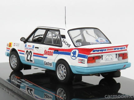 Skoda 130LR N°22 Rally Acropolis 1986 Svatopluk Kvaizar - Jiri Janecek 1:43 IXO Models biela svetlomodrá