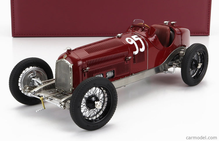 ALFA ROMEO F1 P3 N°95 Víťaz Klausenrennen GP 1932 Rudolf Caracciola 1:18 CMC červená