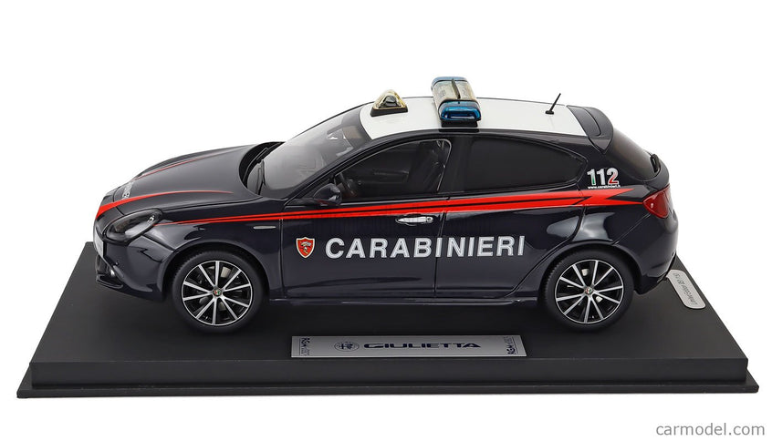 ALFA ROMEO Giulietta Veloce Carabinieri 2018 1:18 BBR Models modrá červená