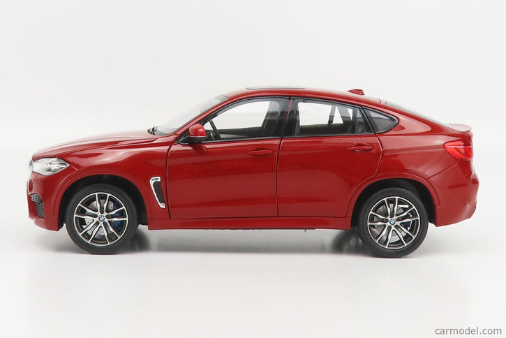 BMW X6 M 2015 1:18 Norev červená metalická