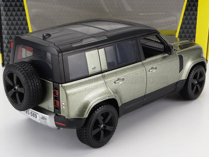 LAND ROVER | NEW DEFENDER 110 2020 | LIGHT GREEN MET WHITE
