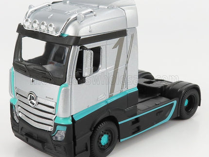 MERCEDES BENZ | ACTROS 2 GIGASPACE TRACTOR TRUCK 3-ASSI 2016 - F1 WORLD CHAMPION TEAM AMG PETRONAS MOTORSPORT FORMULA ONE COLOUR | SILVER BLACK GREEN