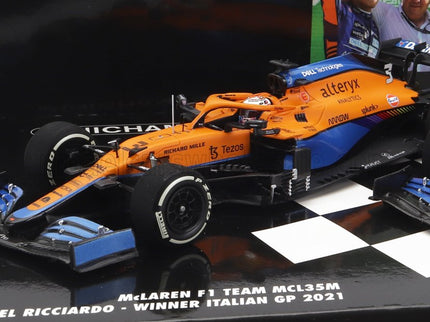 McLAREN | F1  SET 2X COFFRET MCL35L TEAM MCLAREN N 3 WINNER ITALY GP 2021 DANIEL RICCIARDO + N 4 2nd ITALY GP 2021 LANDO NORRIS | ORANGE LIGHT BLUE