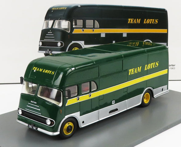 BEDFORD | TRUCK TEAM LOTUS CAR TRANSPORTER 1961 | GREEN YELLOW SILVER