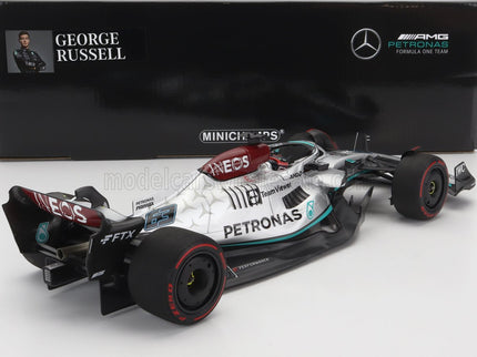 MERCEDES GP | F1 W13E TEAM MERCEDES-AMG PETRONAS F1 N 63 SPAIN GP 2022 GEORGE RUSSELL | SILVER GREEN