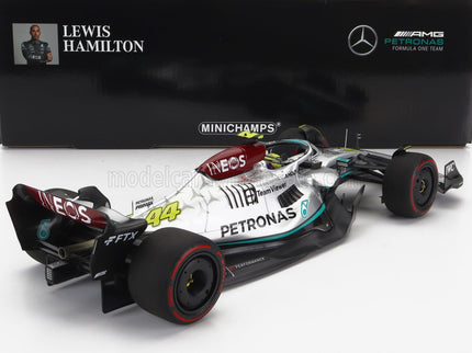 MERCEDES GP | F1 W13E TEAM MERCEDES-AMG PETRONAS F1 N 44 SPAIN GP 2022 LEWIS HAMILTON | SILVER GREEN