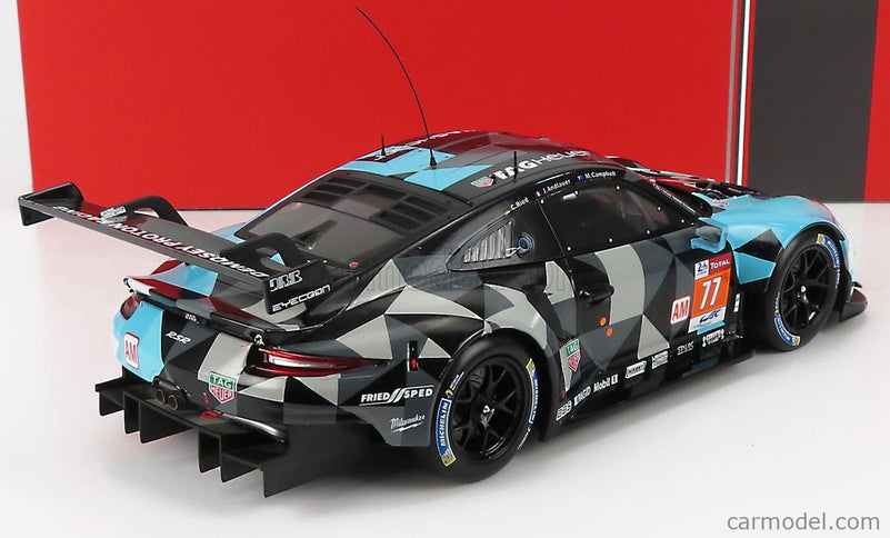 Porsche 911 991 RSR Team Dempsey Proton Racing N°77 Víťaz Lmgte AM 24h Le Mans 2018 Matt Campbell - Christian Ried - Julien Andlauer 1:18 IXO Models sivá svetlomodrá