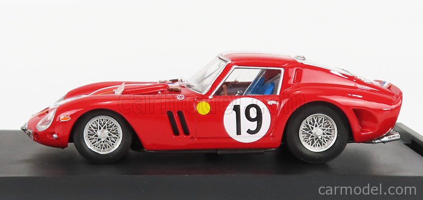 Ferrari 250 GTO 3.0L V12 Coupe Team Pierre Noblet N°19 2. Miesto 24h Le Mans 1962 Jean Guichet - Pierre Noblet 1:43 Brumm červená biela modrá