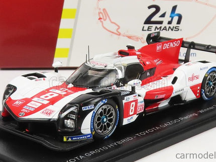 Toyota GR010 3.5L Turbo Hybrid V6 Team Toyota Gazoo Racing N°8 Víťaz 24h Le Mans 2022 S.Buemi - B.Hartley - R.Hirakawa 1:43 Spark Model biela červená sivá
