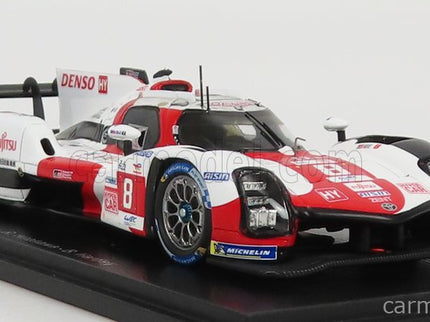 Toyota GR010 3.5L Turbo Hybrid V6 Team Toyota Gazoo Racing N°8 Víťaz 24h Le Mans 2022 S.Buemi - B.Hartley - R.Hirakawa 1:43 Spark Model biela červená sivá