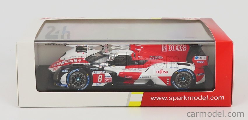 Toyota GR010 3.5L Turbo Hybrid V6 Team Toyota Gazoo Racing N°8 Víťaz 24h Le Mans 2022 S.Buemi - B.Hartley - R.Hirakawa 1:43 Spark Model biela červená sivá