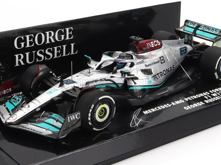 MERCEDES GP | F1 W13E TEAM MERCEDES-AMG PETRONAS F1 N 63 SILVERSTONE BRITISH GP 2022 GEORGE RUSSELL | SILVER GREEN