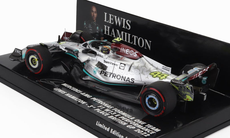 MERCEDES GP | F1 W13E TEAM MERCEDES-AMG PETRONAS F1 N 44 3rd SILVERSTONE BRITISH GP 2022 LEWIS HAMILTON | SILVER GREEN