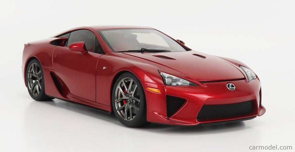 Lexus Lfa Coupe 2012 1:18 AUTOart perleťová červená