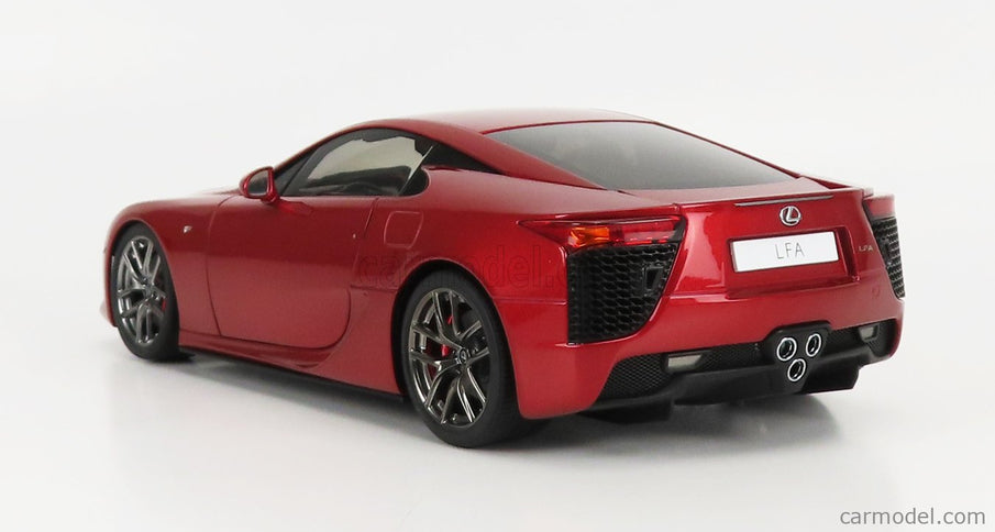 Lexus Lfa Coupe 2012 1:18 AUTOart perleťová červená