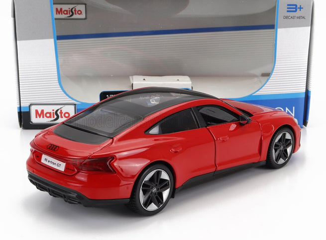 AUDI | GT RS E-TRON 2022 | RED