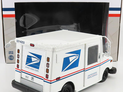 GRUMMAN | LLV TRUCK VAN USPS MAIL POST 2010 | WHITE