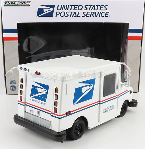 GRUMMAN | LLV TRUCK VAN USPS MAIL POST 2010 | WHITE