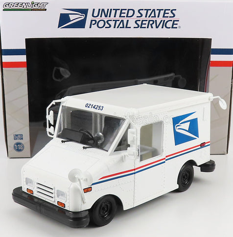 GRUMMAN | LLV TRUCK VAN USPS MAIL POST 2010 | WHITE