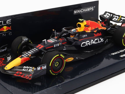 RED BULL | F1  RB18 TEAM ORACLE RED BULL RACING N 11 WINNER SINGAPORE GP 2022 SERGIO PEREZ | MATT BLUE YELLOW RED
