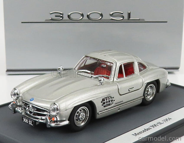 Mercedes Benz 300SL Coupe Gullwing (W198) 1954 1:43 Brumm strieborná