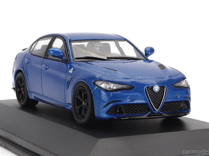 ALFA ROMEO Giulia Quadrifoglio 2016 1:43 Solido modrá
