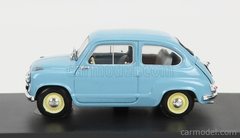 Fiat 600 Berlina 1-SERIES 1955 1:43 Brumm svetlomodrá Cenere - svetlomodrá