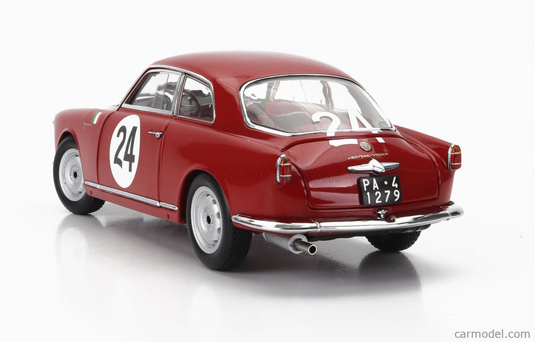 ALFA ROMEO Giulietta SV Sprint Veloce N°24 Targa Florio 1958 N.Todaro - R.Barbato 1:18 Kyosho červená