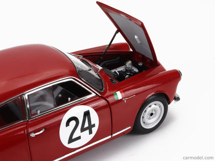 ALFA ROMEO Giulietta SV Sprint Veloce N°24 Targa Florio 1958 N.Todaro - R.Barbato 1:18 Kyosho červená