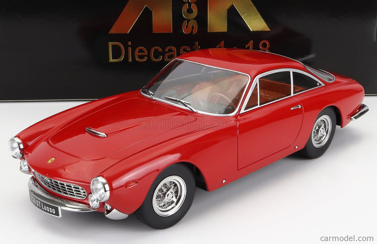 Ferrari 250 GT Lusso 1962 1:18 KK Scale červená