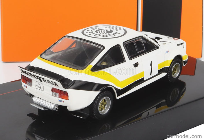 Skoda 160RS Mtx (night Version) N°1 Rally Sumava 1984 V.Blahna - P.Scovanek 1:43 IXO Models biela čierna žltá