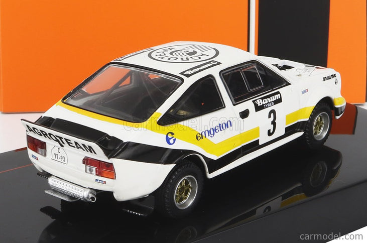 Skoda 160RS Mtx (night Version) N°3 Rally Valasskaa Zima 1984 V.Blahna - P.Scovanek 1:43 IXO Models biela čierna žltá