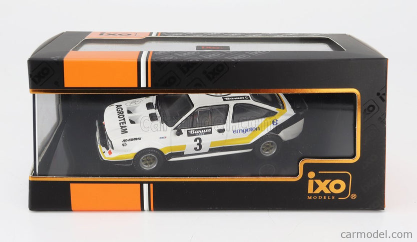 Skoda 160RS Mtx (night Version) N°3 Rally Valasskaa Zima 1984 V.Blahna - P.Scovanek 1:43 IXO Models biela čierna žltá