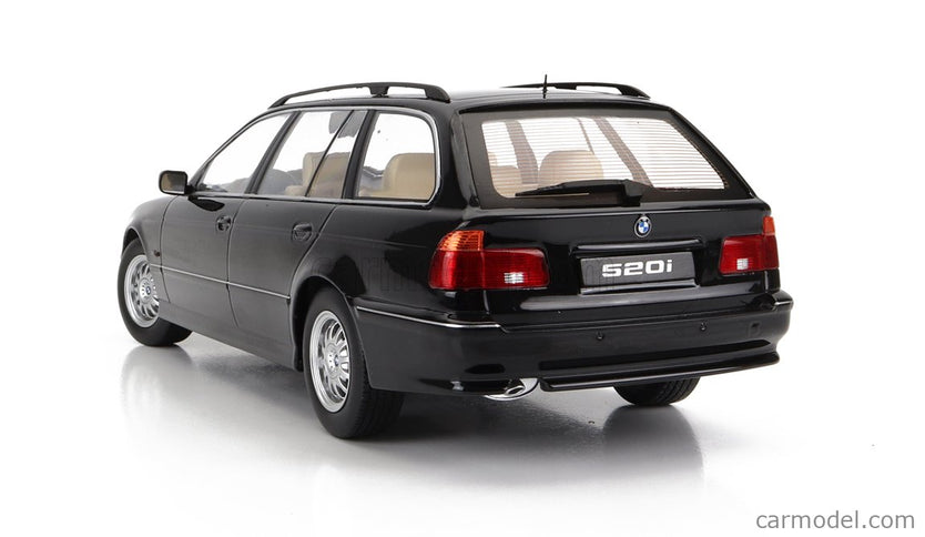 BMW 5-SERIES 520i (E39) Touring SW Station Wagon 1997 1:18 KK Scale čierna metalická